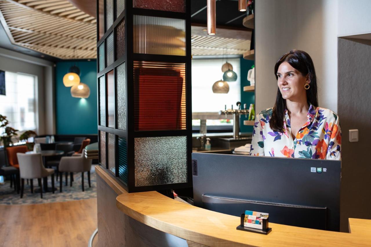 Logis Hotel Restaurant De France Saint-Geniez-dʼOlt Zewnętrze zdjęcie