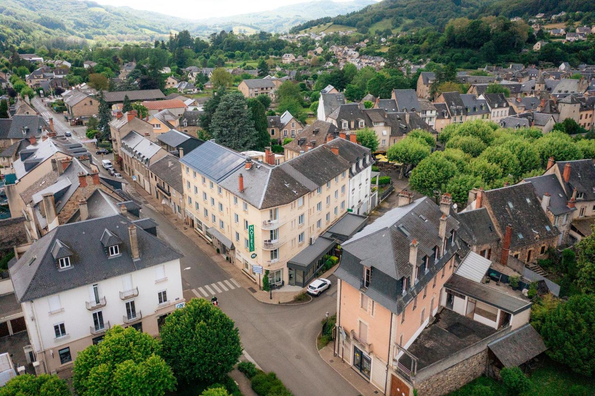 Logis Hotel Restaurant De France Saint-Geniez-dʼOlt Zewnętrze zdjęcie